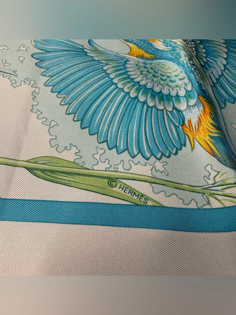 Authentic Hermes Silk Scarf Birds Water Fish White Blue Yellow Au Bord De L’eau - Picture 9 of 12
